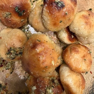 Garlic Knots
